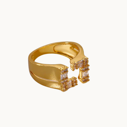 Dina Ring