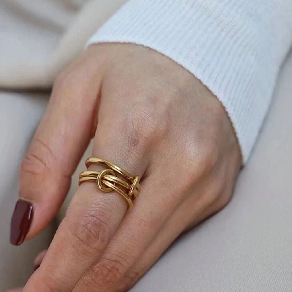 Triple Ring
