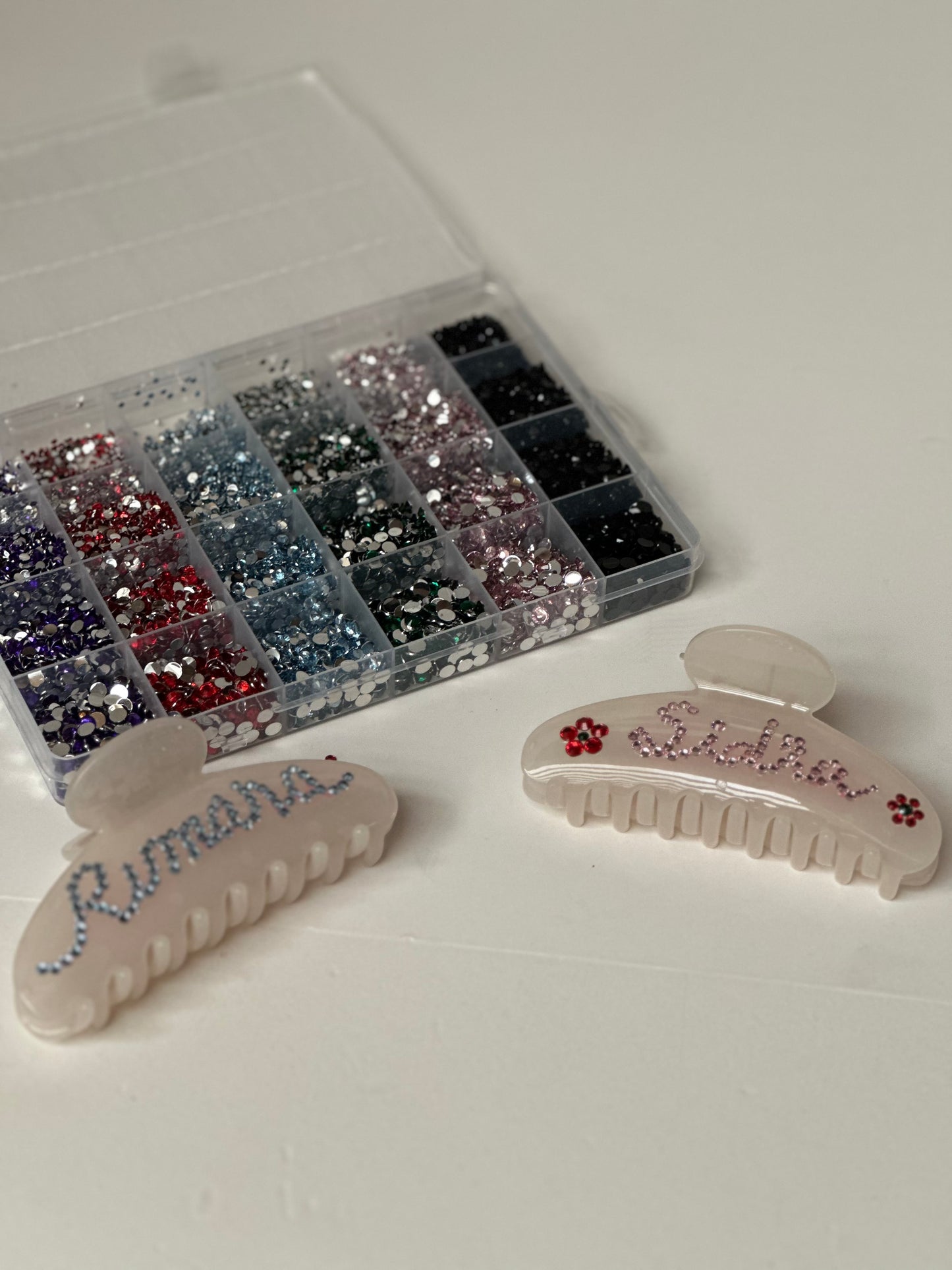 Custom Bejewelled Clip (Medium)