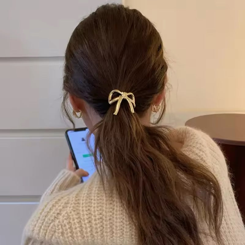 Gold Bow Hairtie