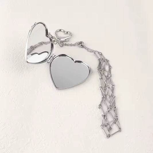 Lippie Charm Holder